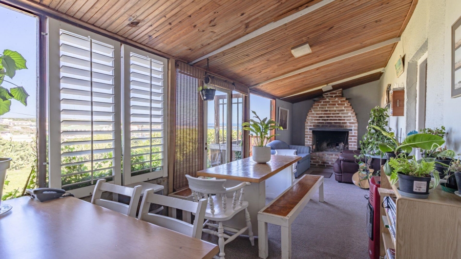 3 Bedroom Property for Sale in Gansbaai Central Western Cape